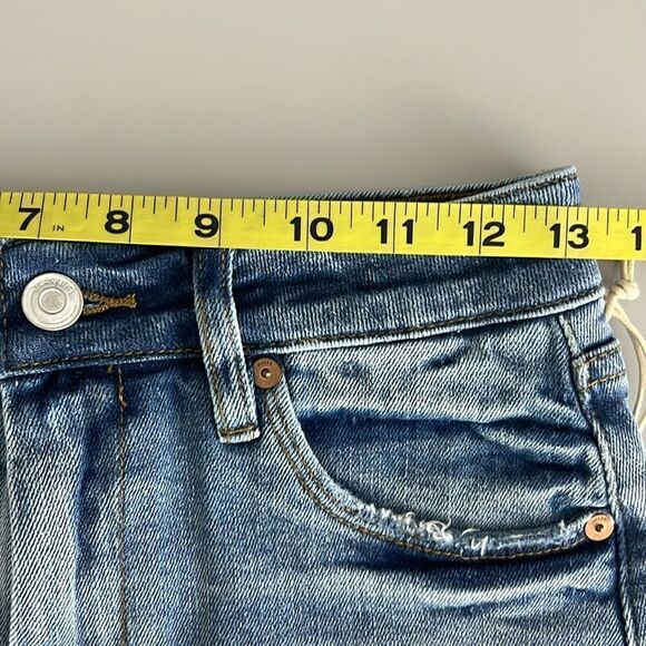 NWT Blank NYC The Reeve High Rise Ribcage Short Size 25 - Picture 8 of 8